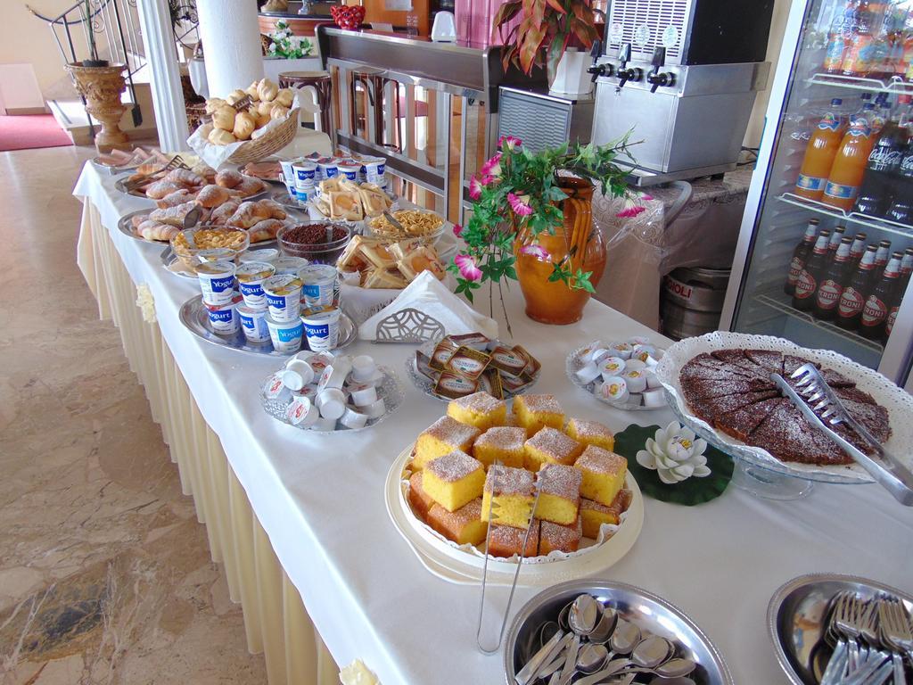 Miami Suite Hotel Bellaria-Igea Marina Eksteriør bilde